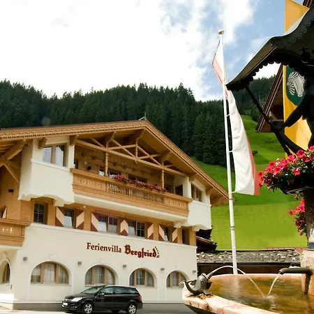 Apartment Ferienvilla Bergfried Tux