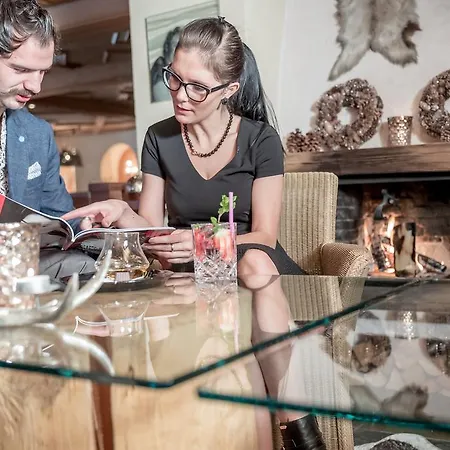 Ferienvilla Bergfried Apartman Tux