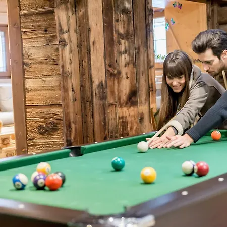 Ferienvilla Bergfried Apartament Tux