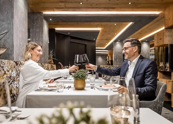 Ferienvilla Bergfried Apartamento Tux