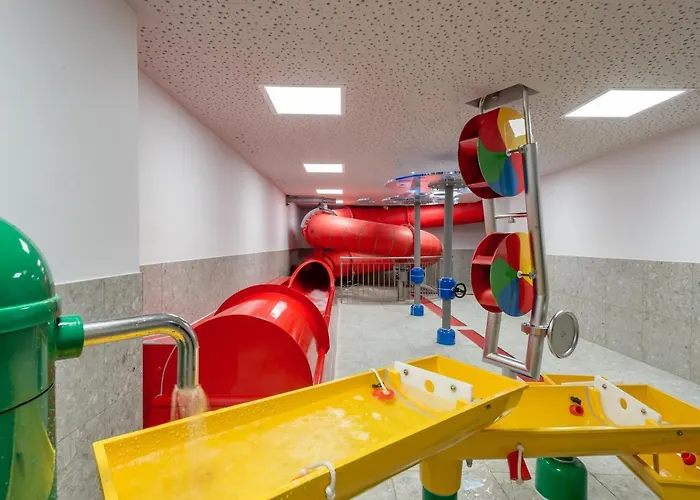 Ferienvilla Bergfried Apartamento Tux